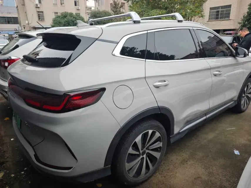 2024 BYD SONG thumbnail 2