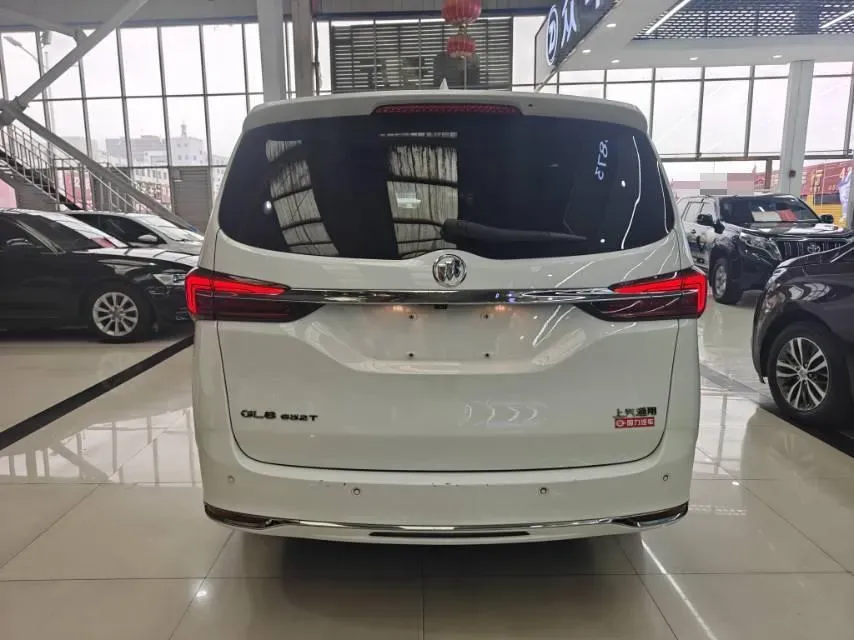 2022 Buick GL8 2.0T 237HP L4 9AT,autocango,china used car exporter,china ev exporter,chinese used car exporter,chinese used ev exporter