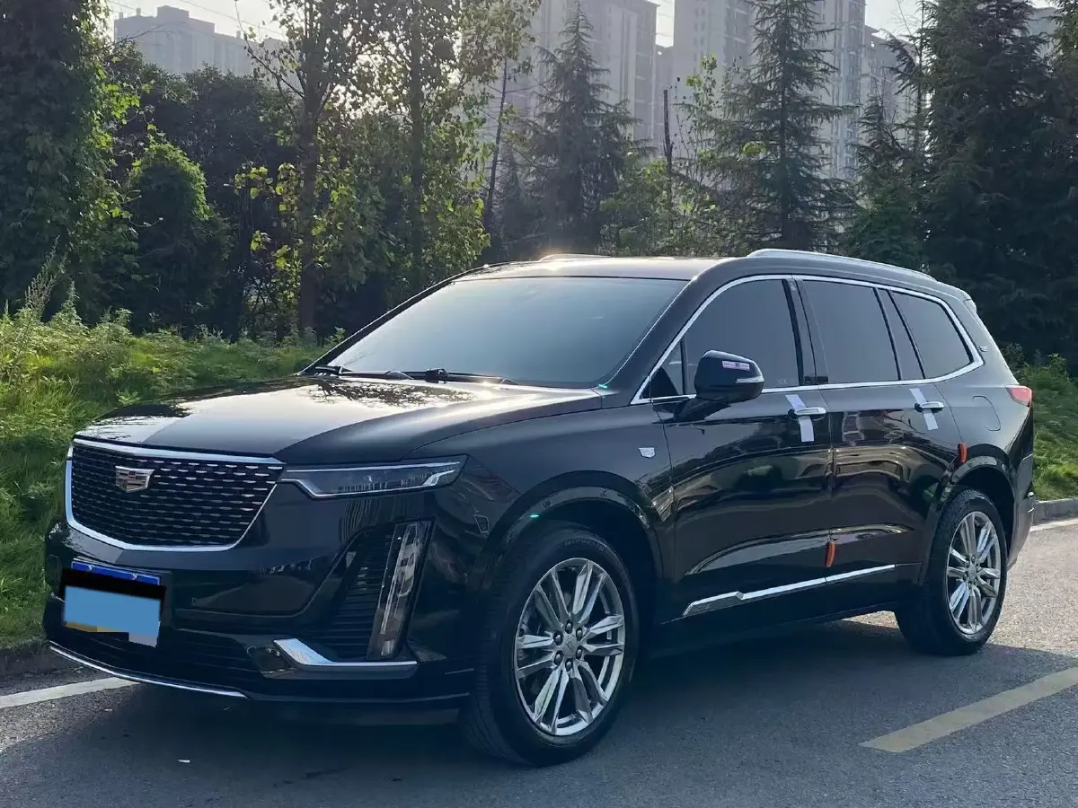 2022 Cadillac XT6 2.0T 237HP L4 9AT