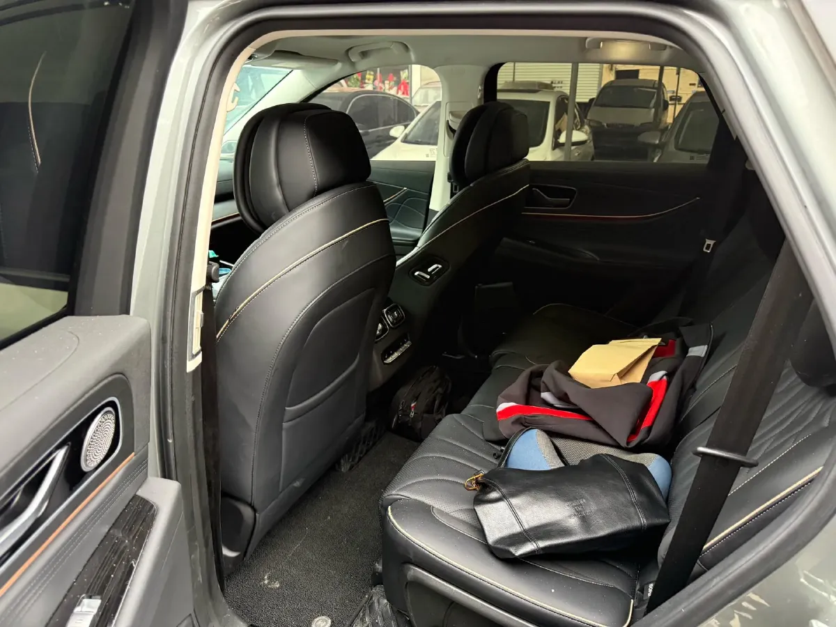 2023 Chery Tiggo 9 2.0T 261HP L4 8AT,autocango,china used car exporter,china ev exporter,chinese used car exporter,chinese used ev exporter