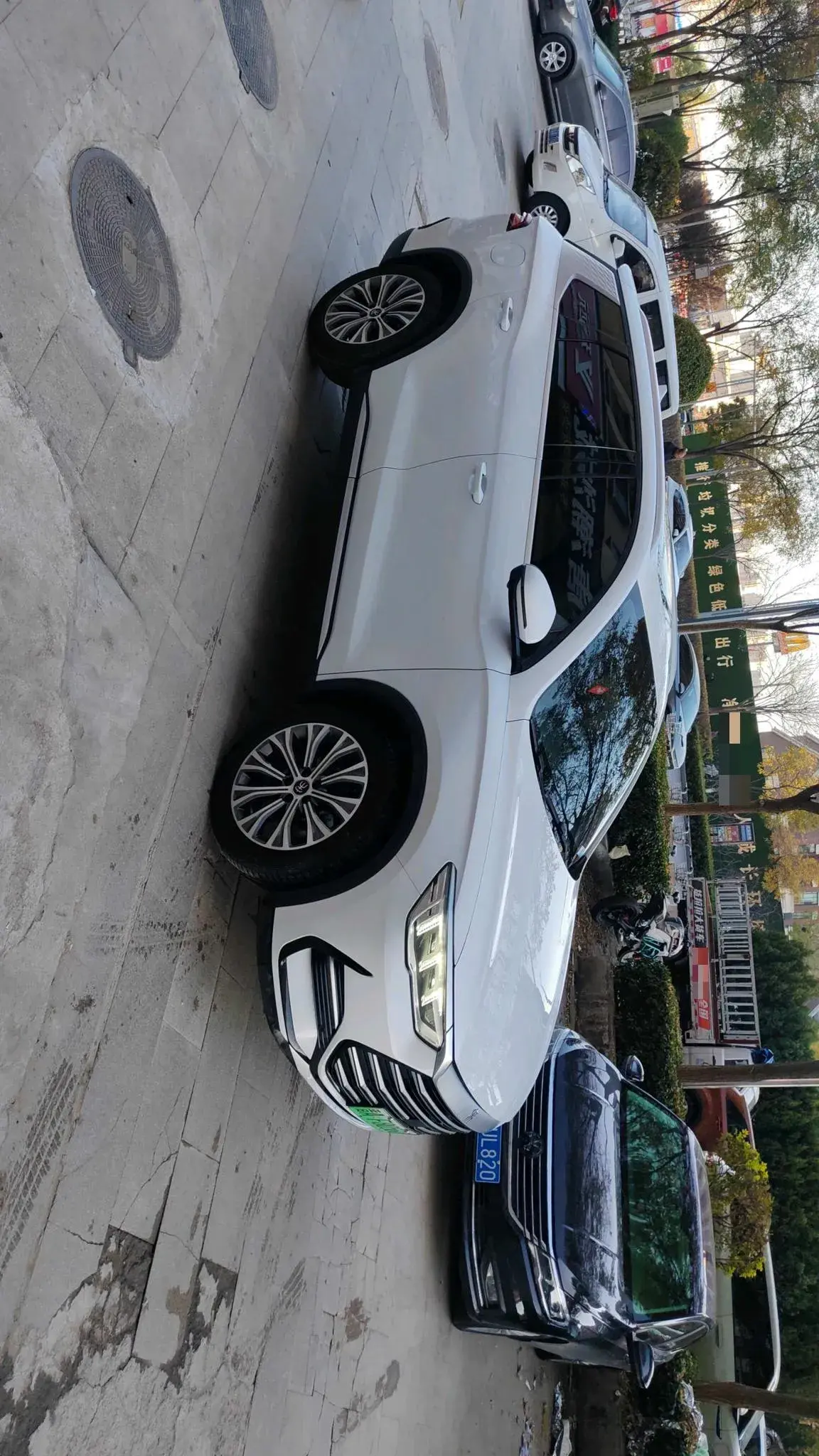 2022 BYD SONG thumbnail 3