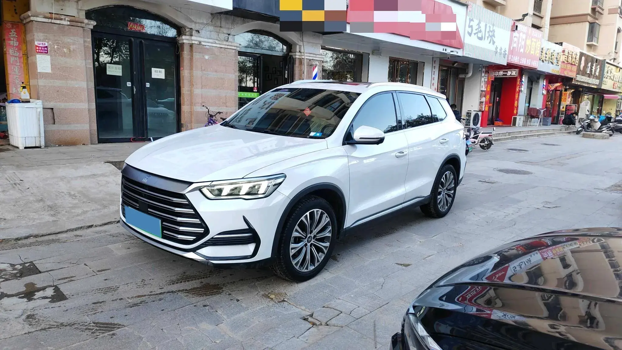 2022 BYD SONG view 1