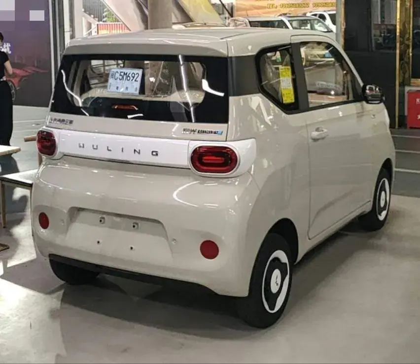 2024 WULING HONGGUANG thumbnail 4