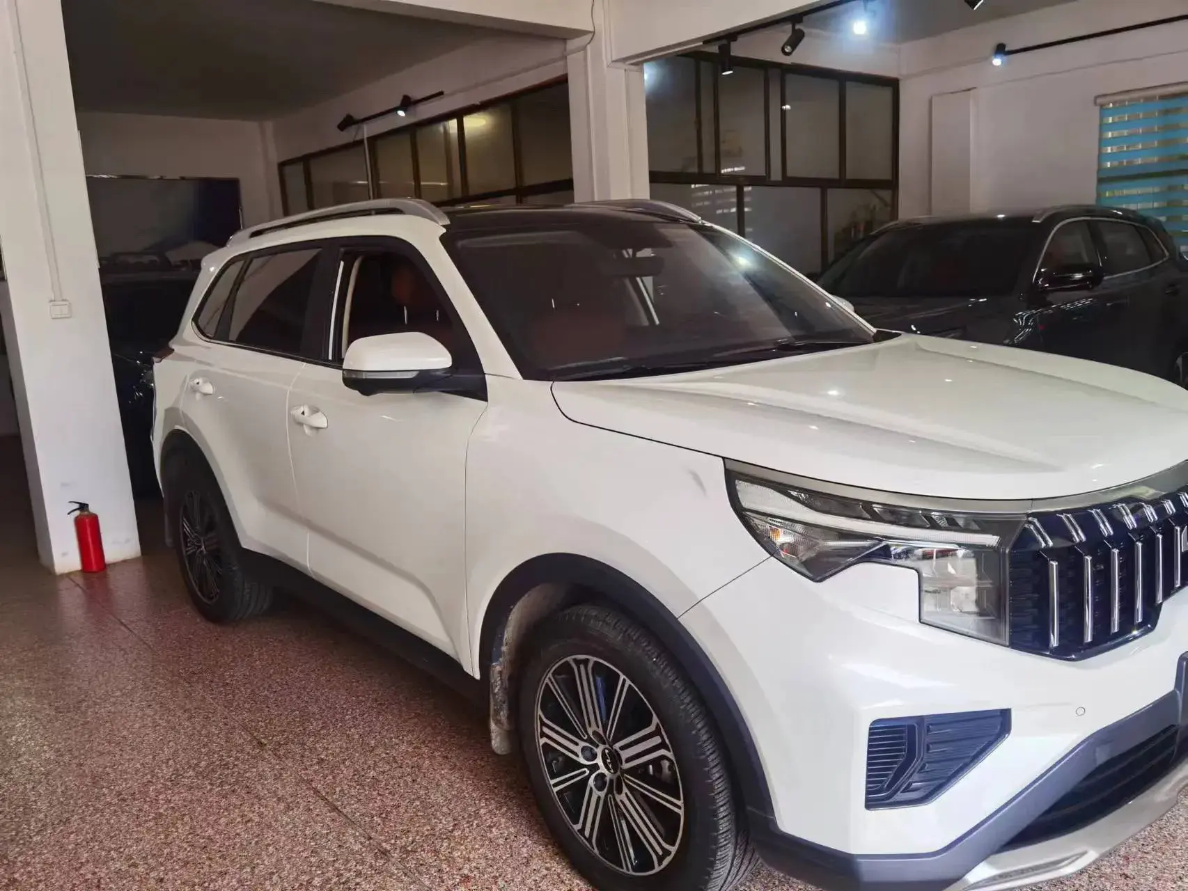 2021 KIA SPORTAGE thumbnail 2