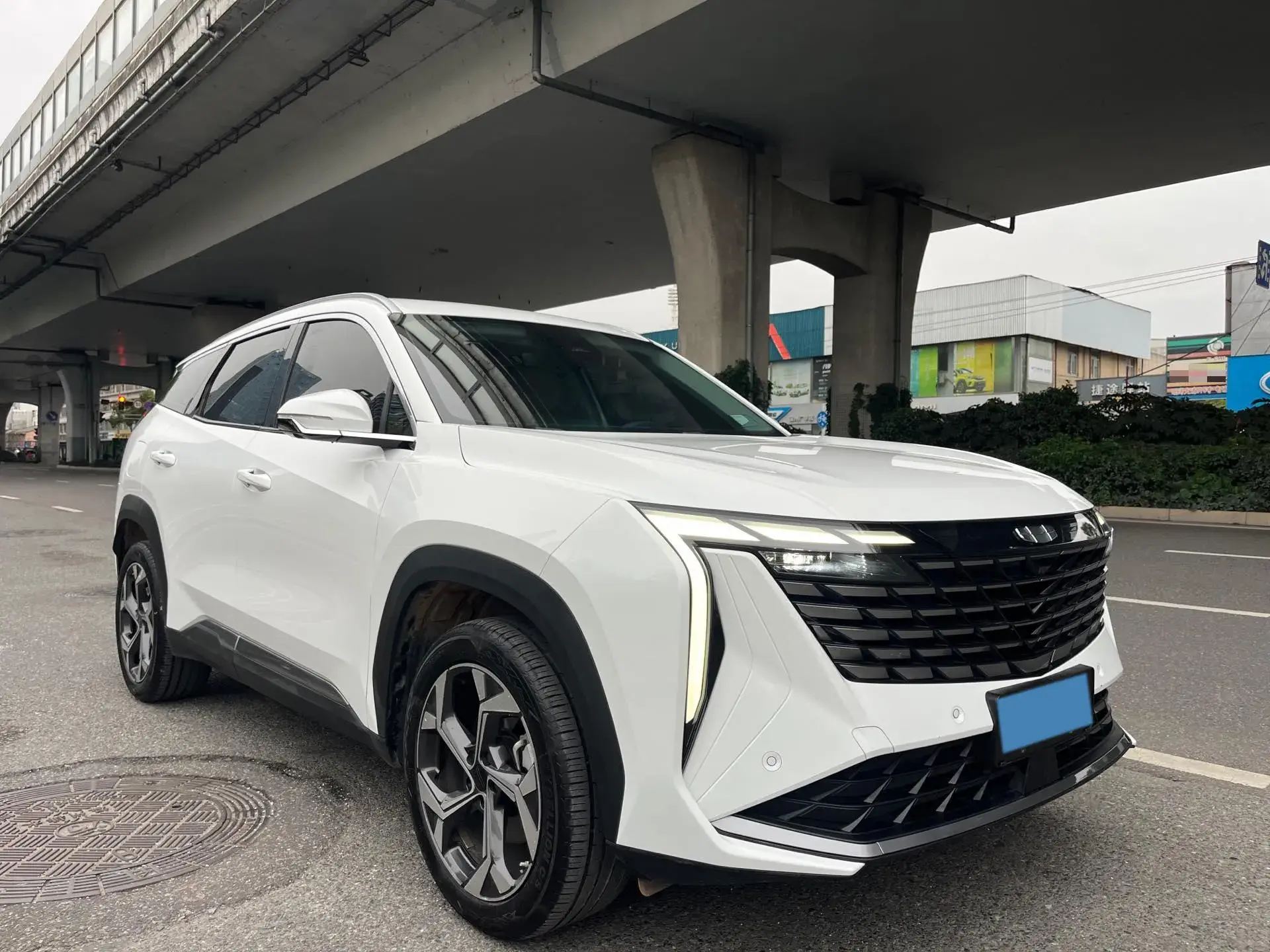 2023 GEELY STARRAY thumbnail 3