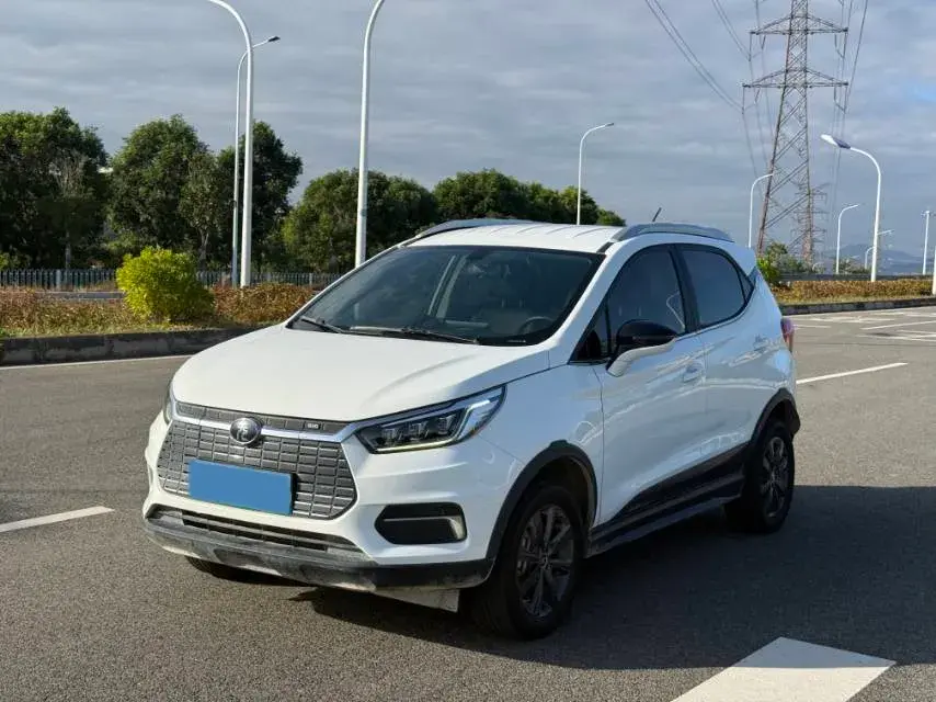 2019 BYD YUAN view 1