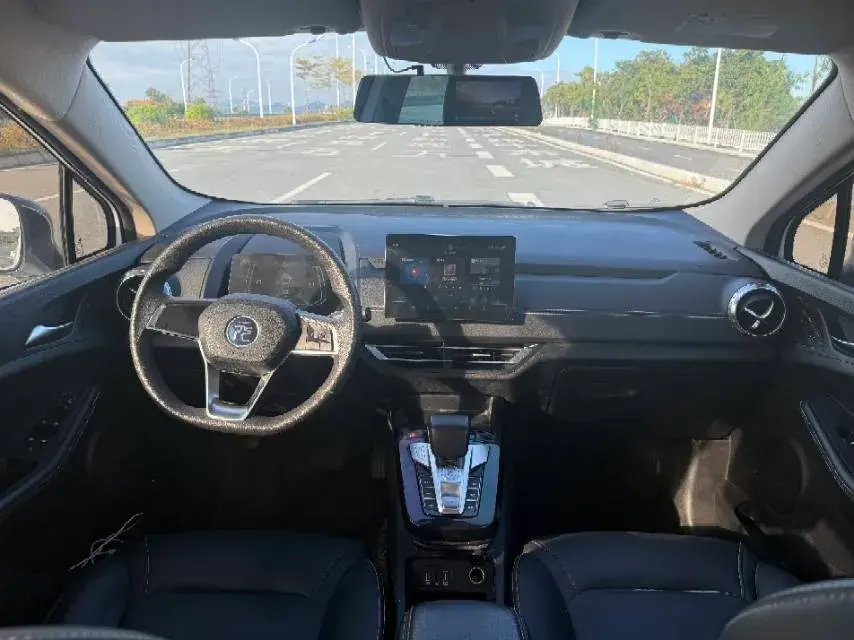 2019 BYD YUAN thumbnail 4