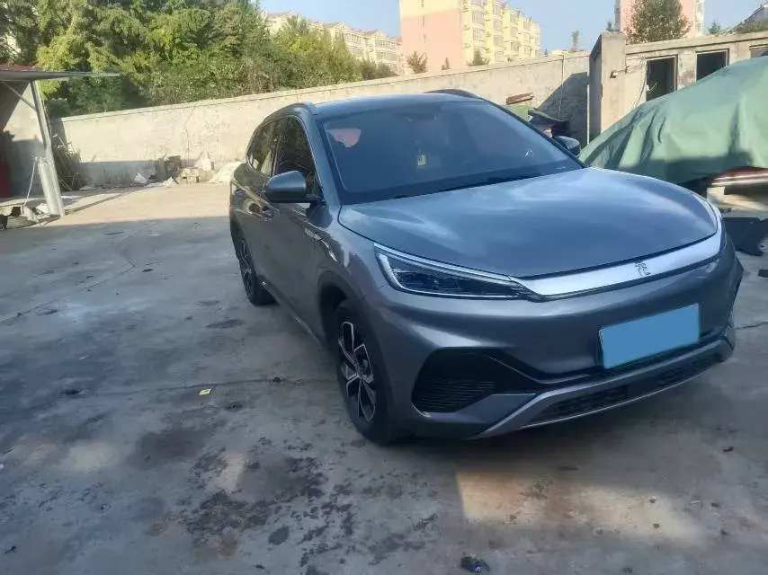 2022 BYD YUAN thumbnail 3