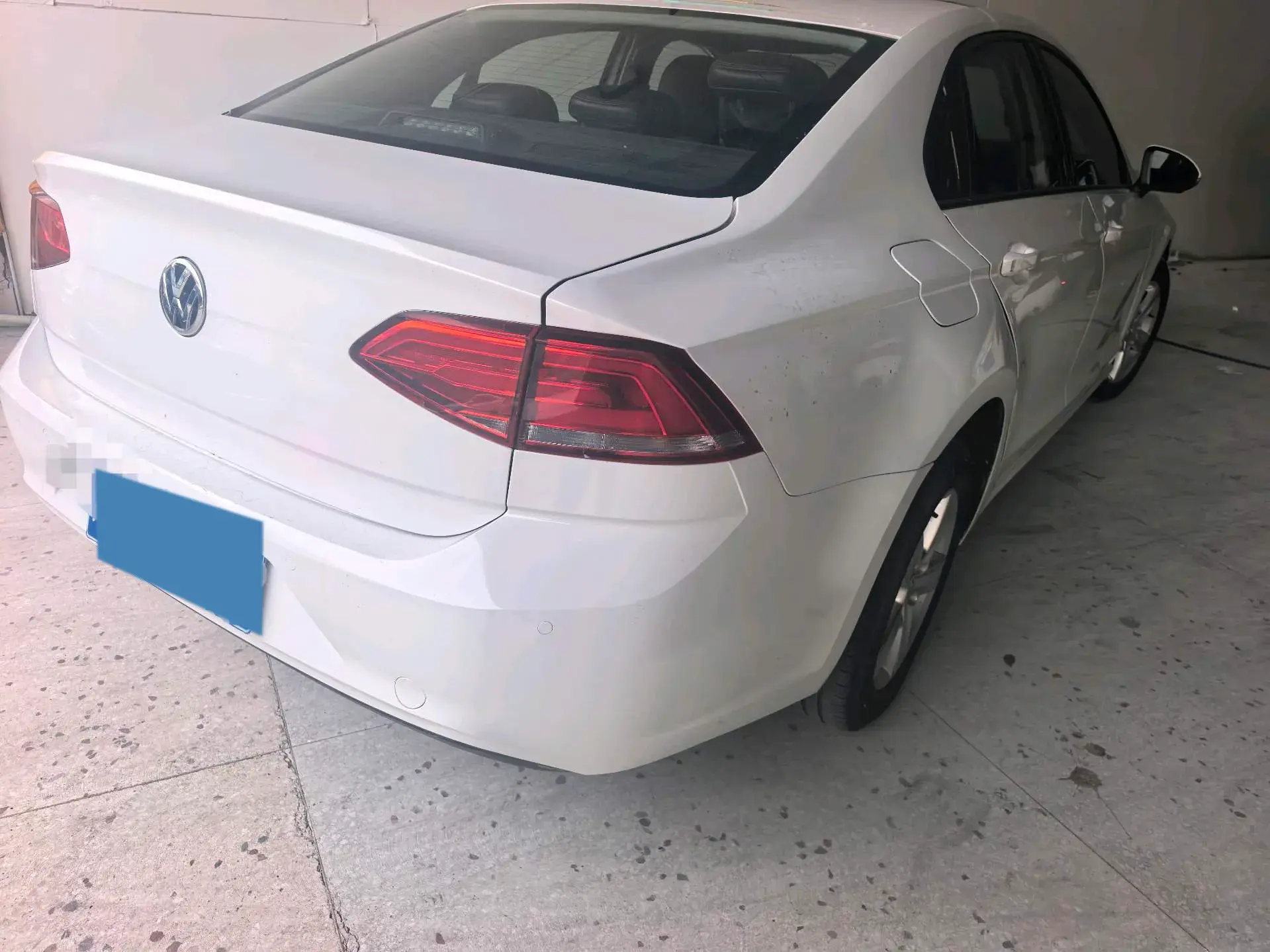 2018 VOLKSWAGEN LAMANDO thumbnail 4