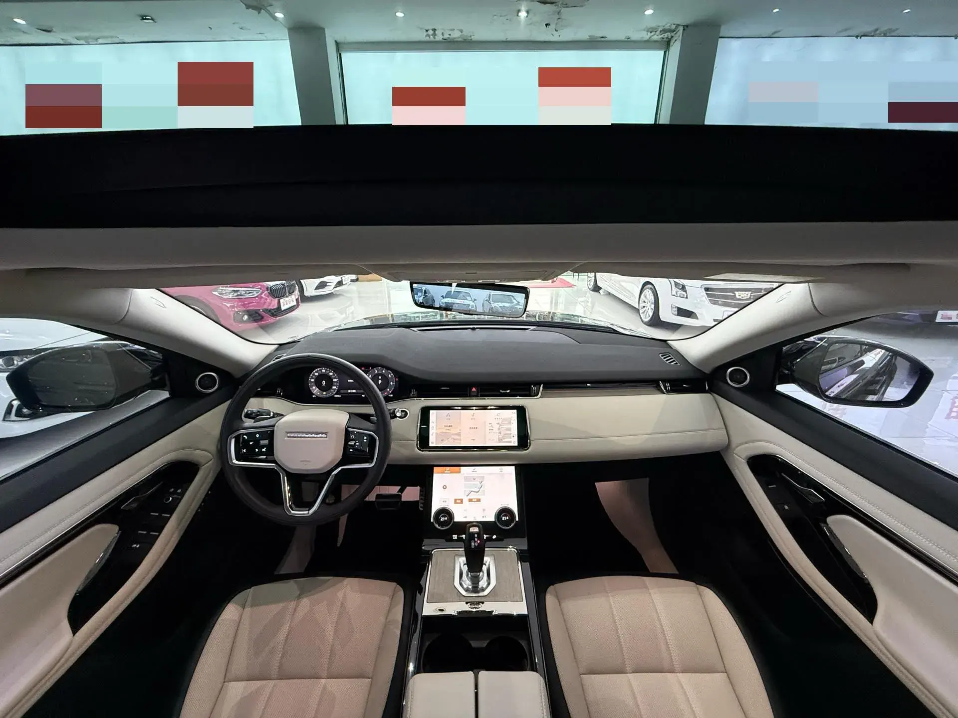 2023 LAND ROVER thumbnail 4