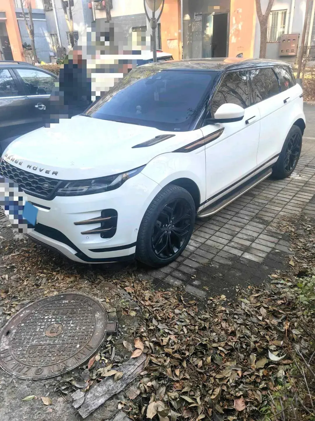 2020 LAND ROVER view 1