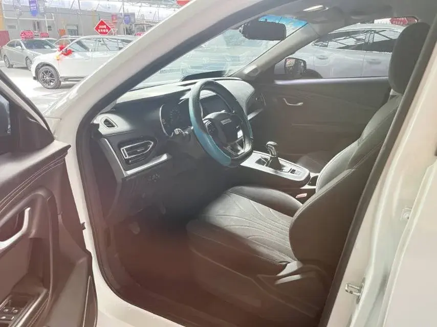 2022 JETOUR X70M thumbnail 4