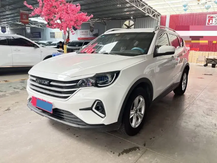 2022 Jetour X70M 1.5T 156HP L4 6MT