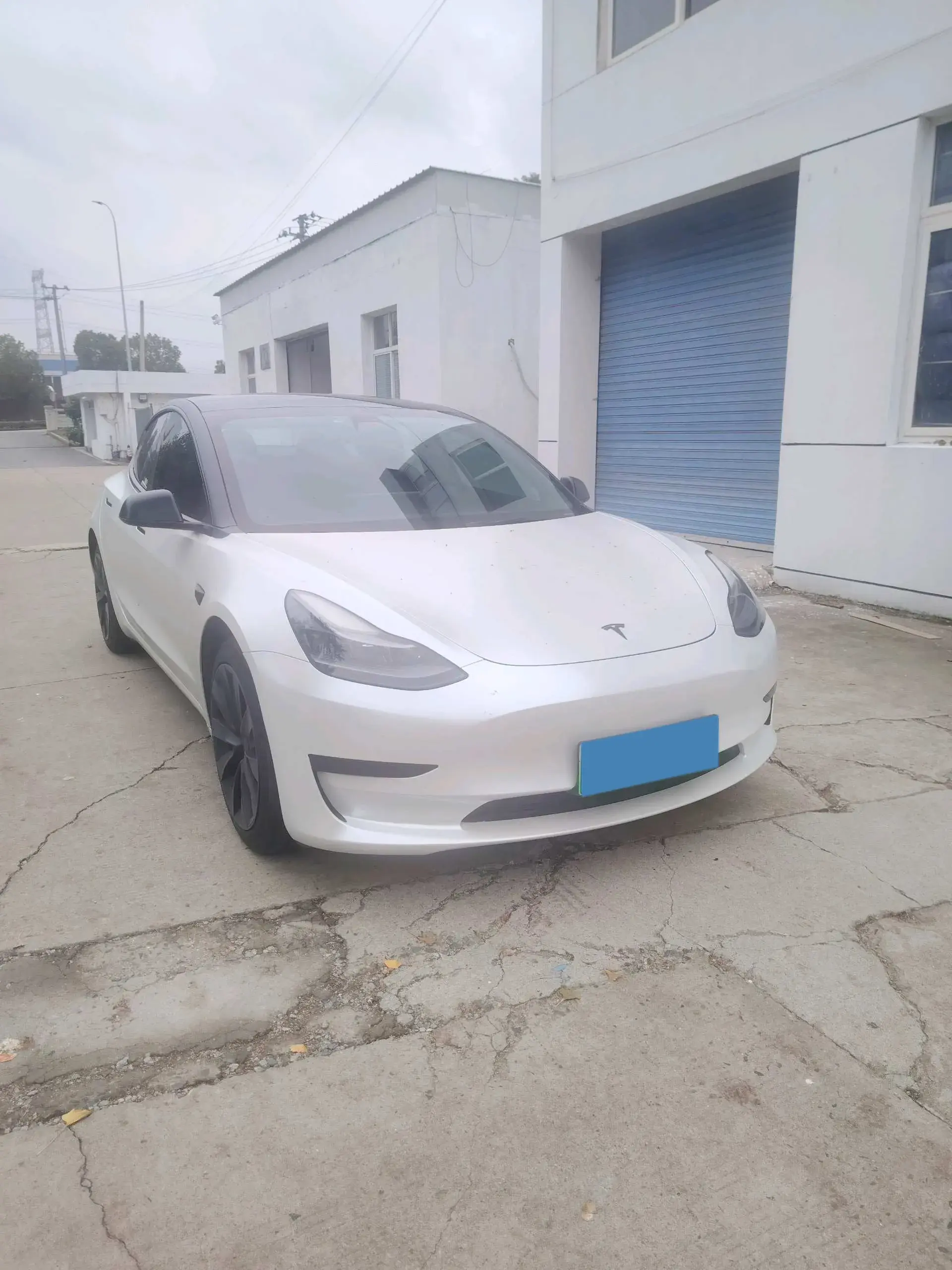 2021 TESLA MODEL thumbnail 2