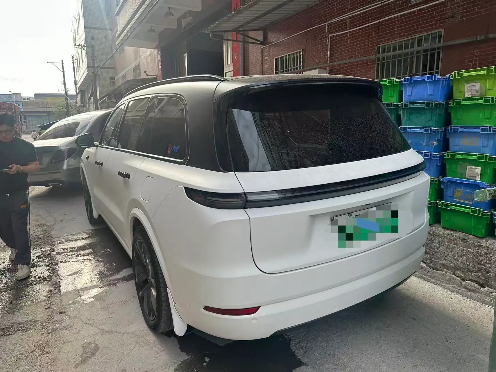 2022 LI L9 thumbnail 2