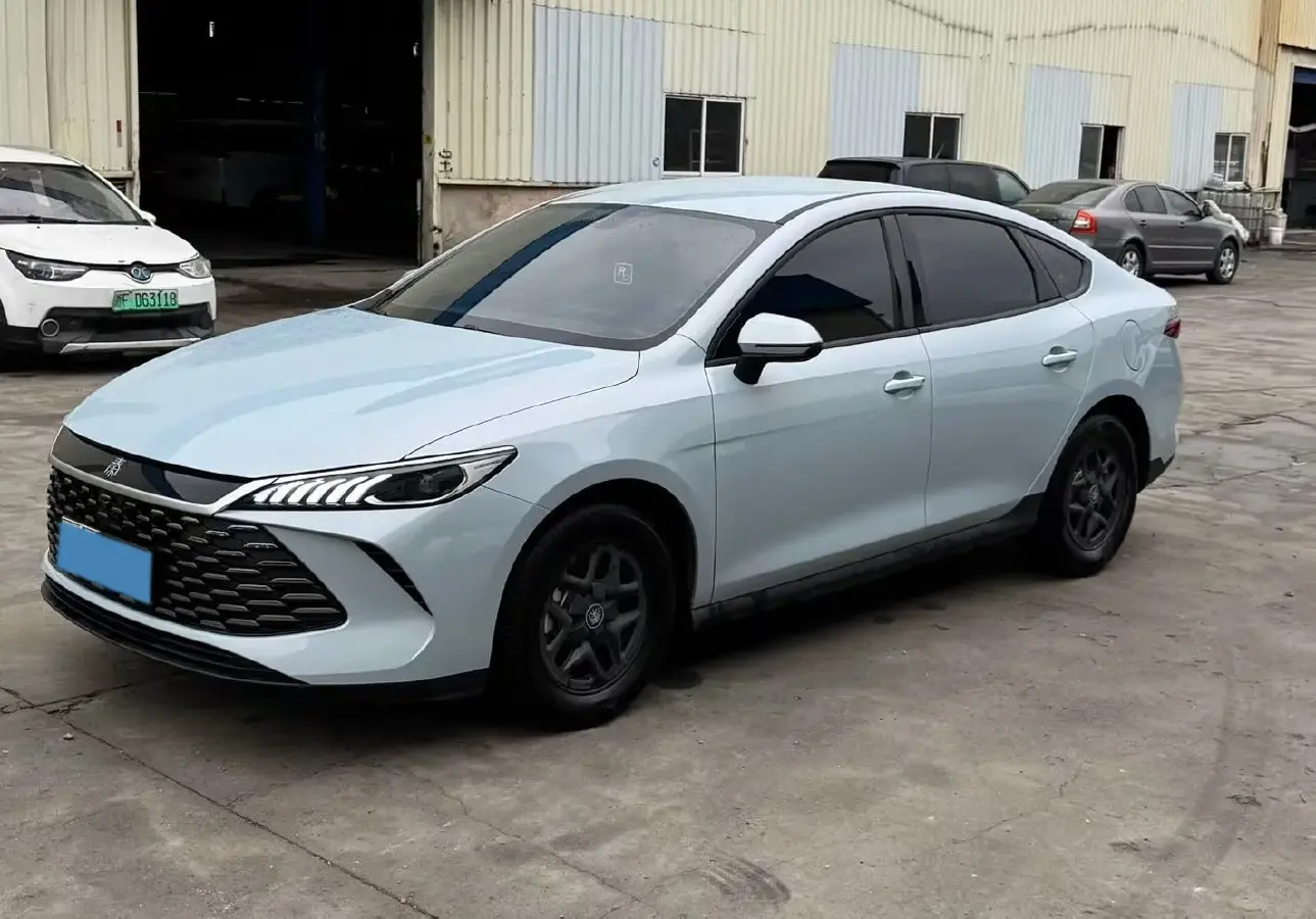 2025 BYD Qin Plus 1.5L 101HP L4 E-CVT PHEV 7.68KWH