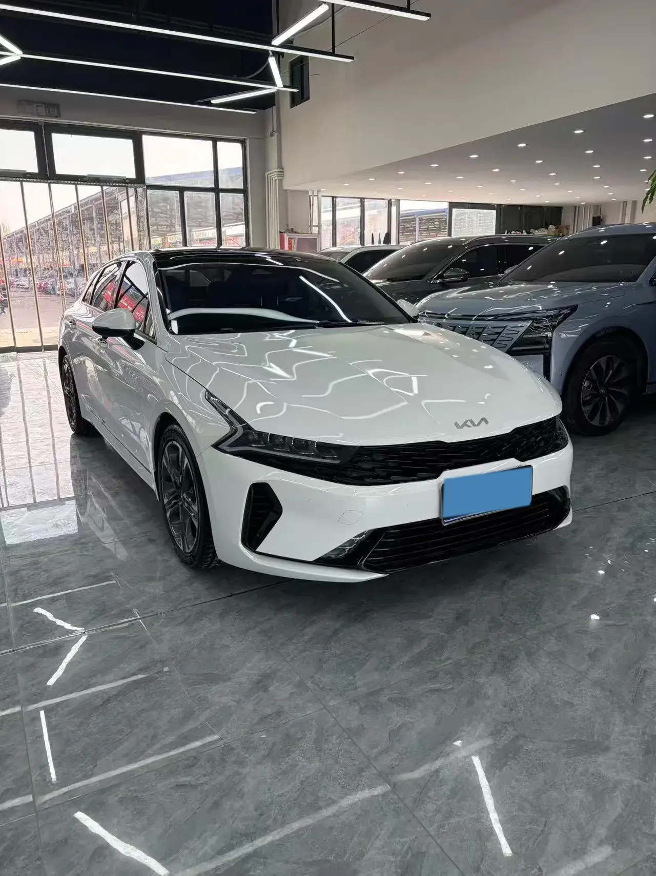 2020 KIA K5 thumbnail 3