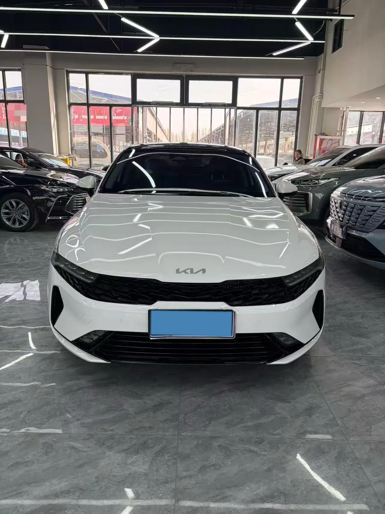 2020 KIA K5 thumbnail 2