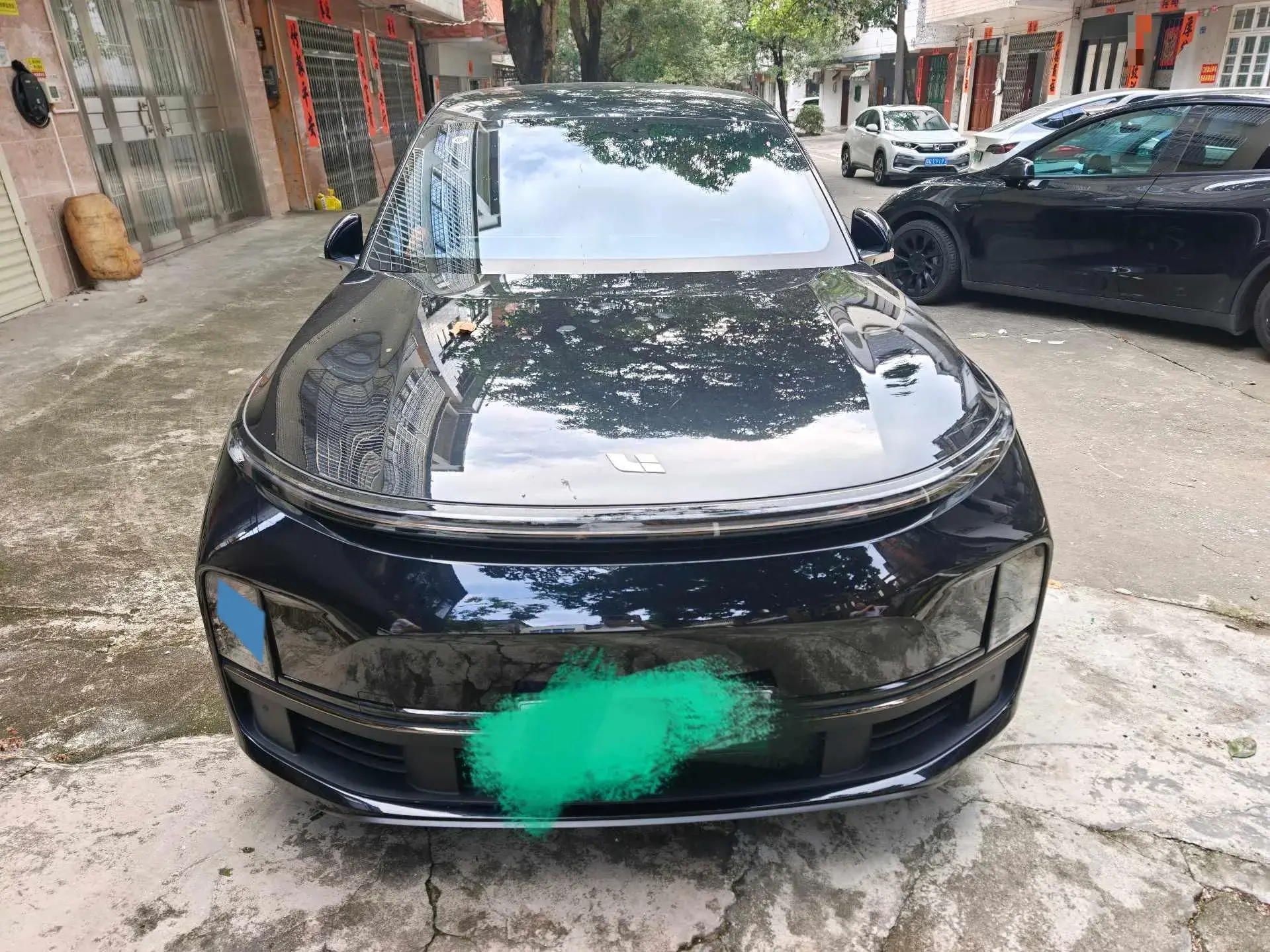 2024 LI L8 thumbnail 2