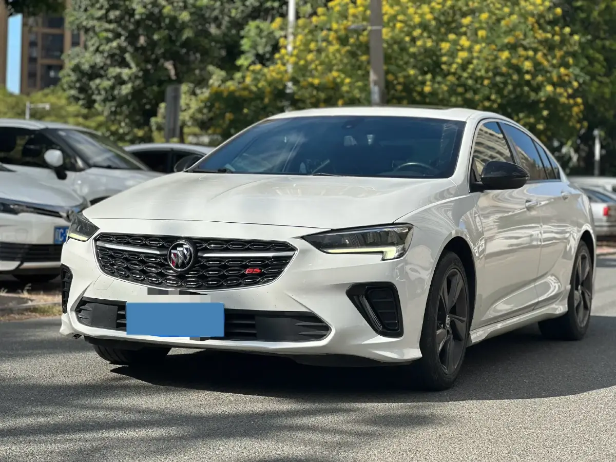 2020 Buick Regal 2.0T 237HP L4 9AT