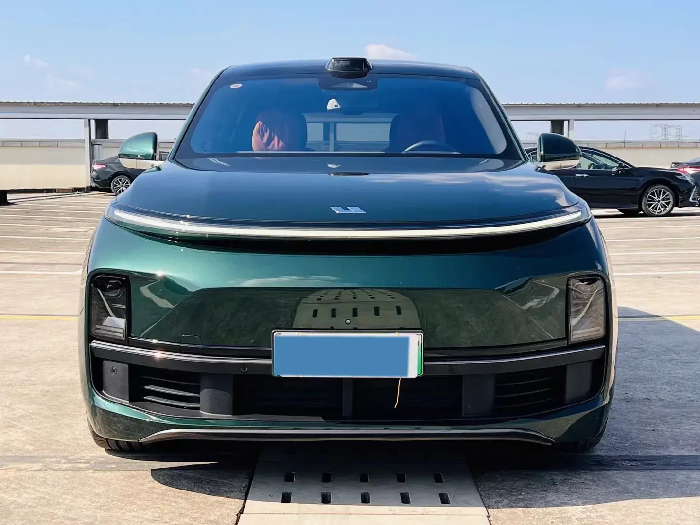 2024 LI L9 thumbnail 2