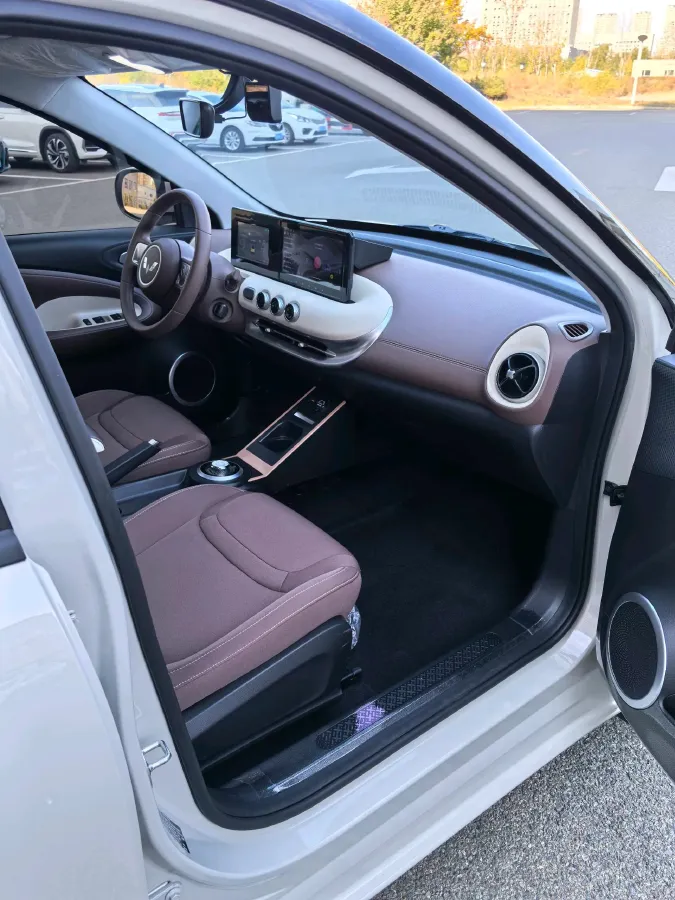 2025 WuLing BinGuo BEV,autocango,china used car exporter,china ev exporter,chinese used car exporter,chinese used ev exporter