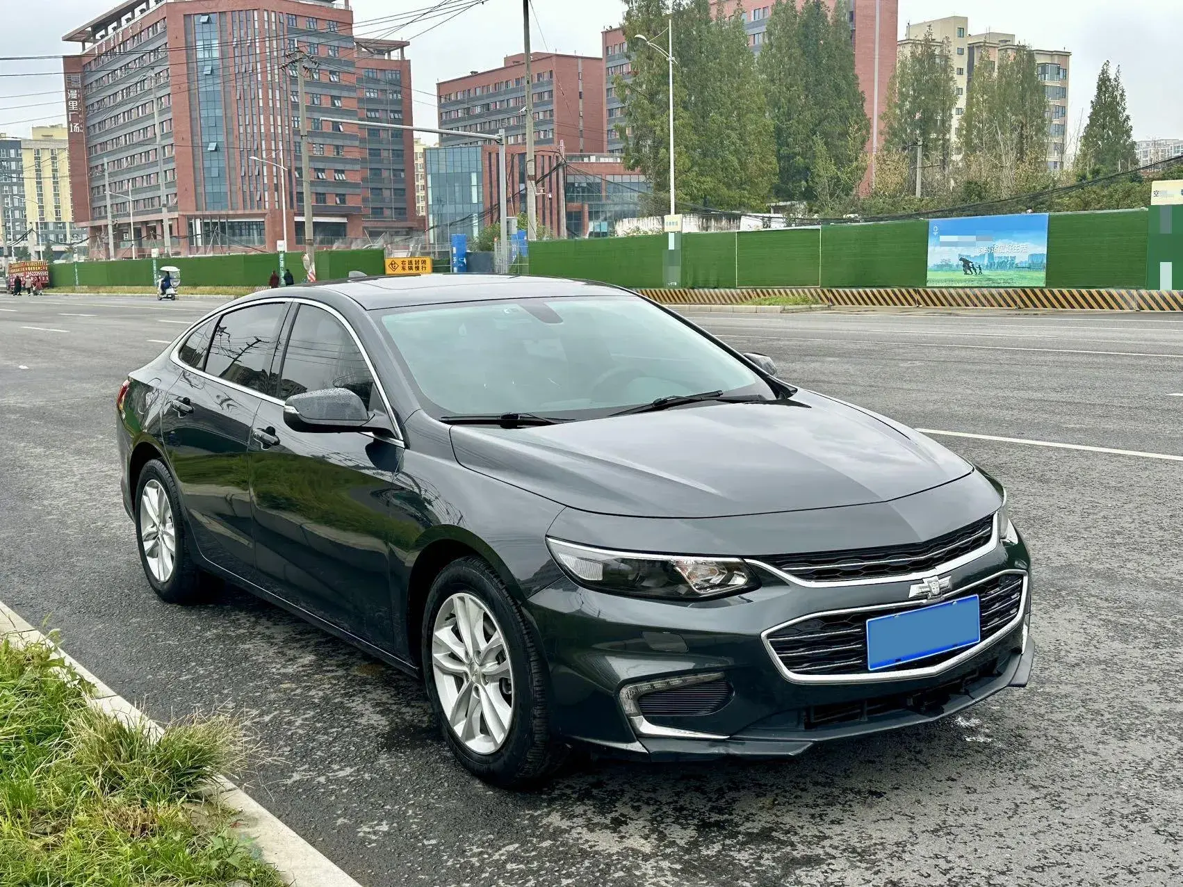 2018 CHEVROLET MALIBU thumbnail 2