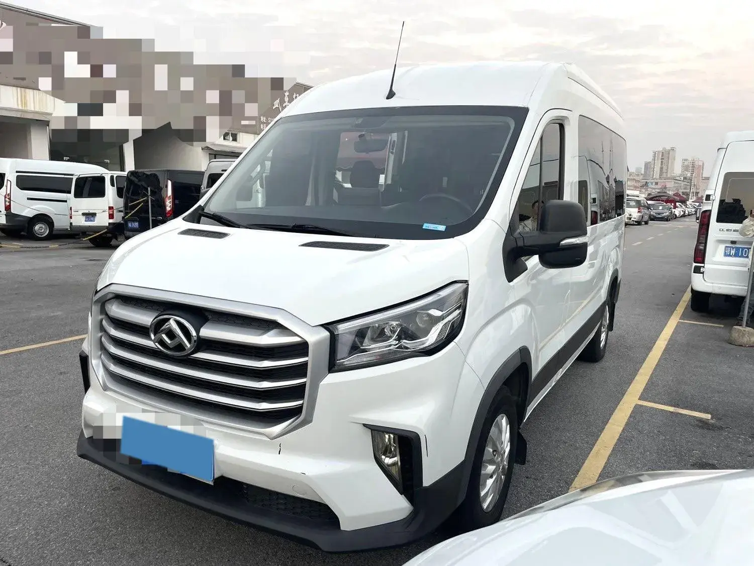 2019 MAXUS XINTU view 1