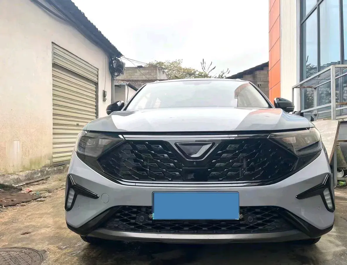 2022 JETTA VS7 thumbnail 2