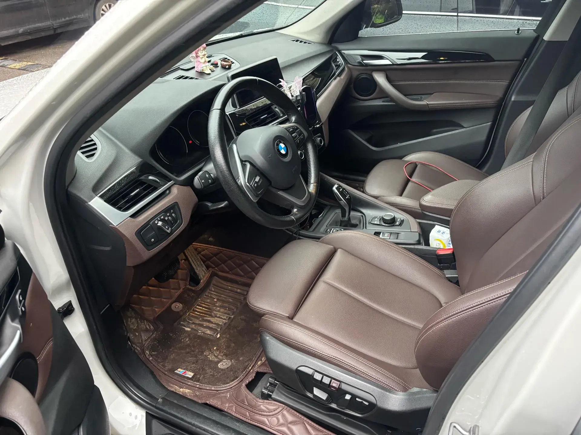 2020 BMW X1 thumbnail 3