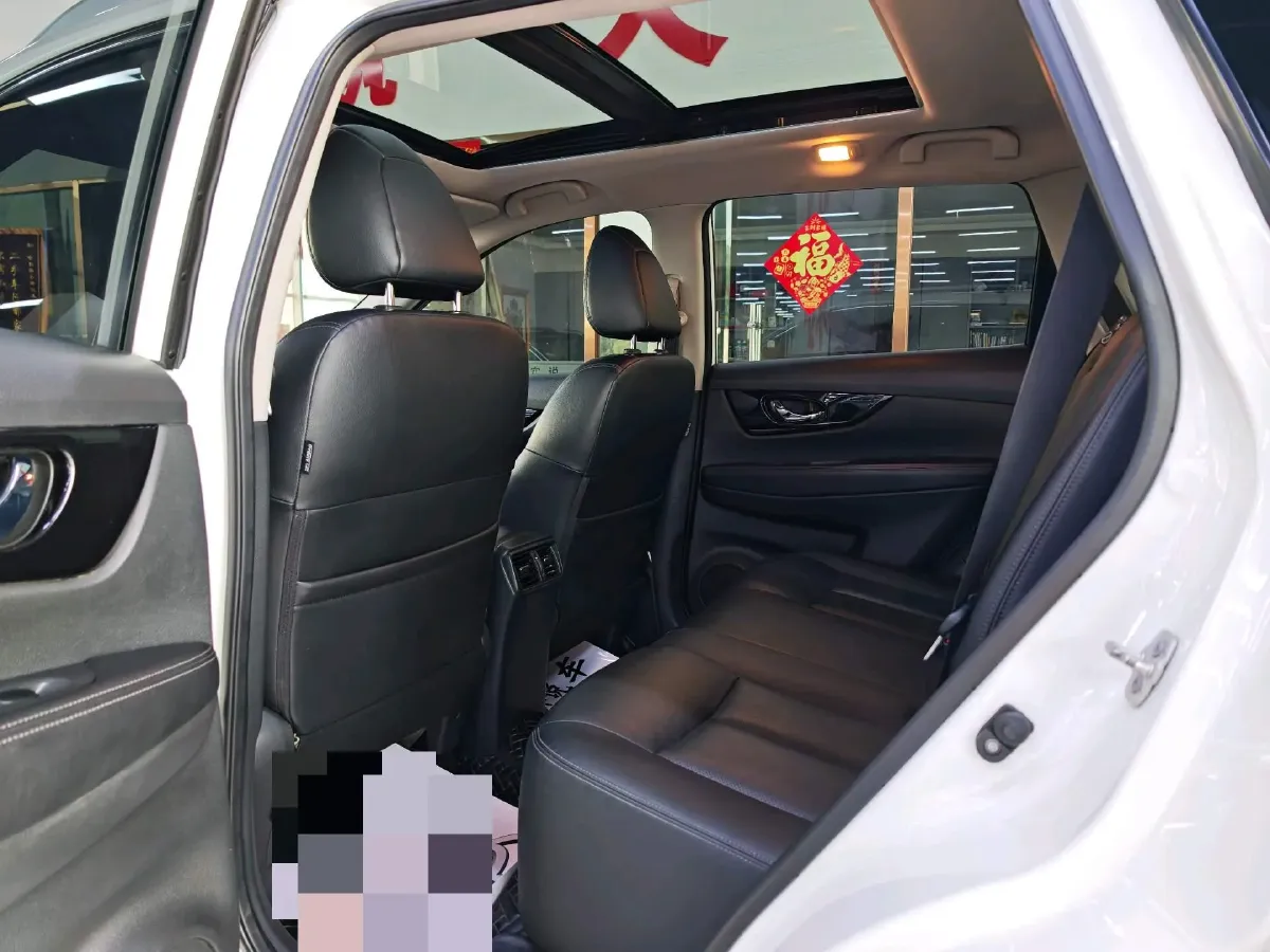 2020 Nissan X-Trail 2.0L 154HP L4 CVT,autocango,china used car exporter,china ev exporter,chinese used car exporter,chinese used ev exporter