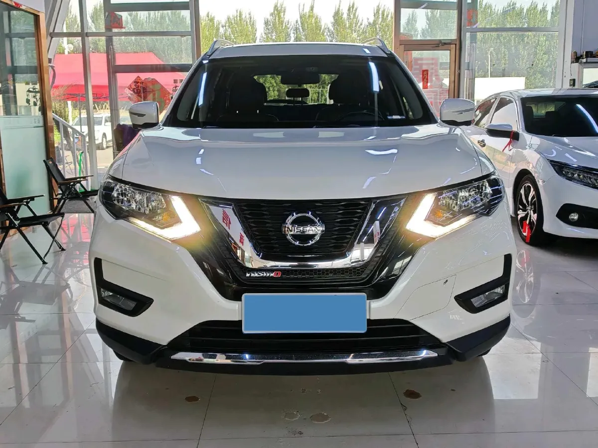 2020 Nissan X-Trail 2.0L 154HP L4 CVT,autocango,china used car exporter,china ev exporter,chinese used car exporter,chinese used ev exporter