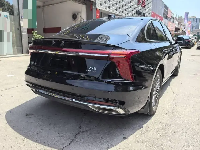 2024 HONGQI H5 thumbnail 2