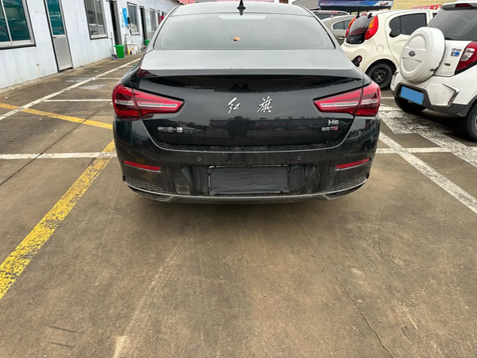 2020 HONGQI H5 thumbnail 3