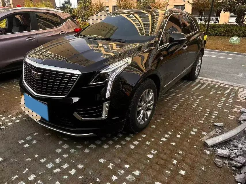 2021 Cadillac XT5 2.0T 237HP L4 9AT