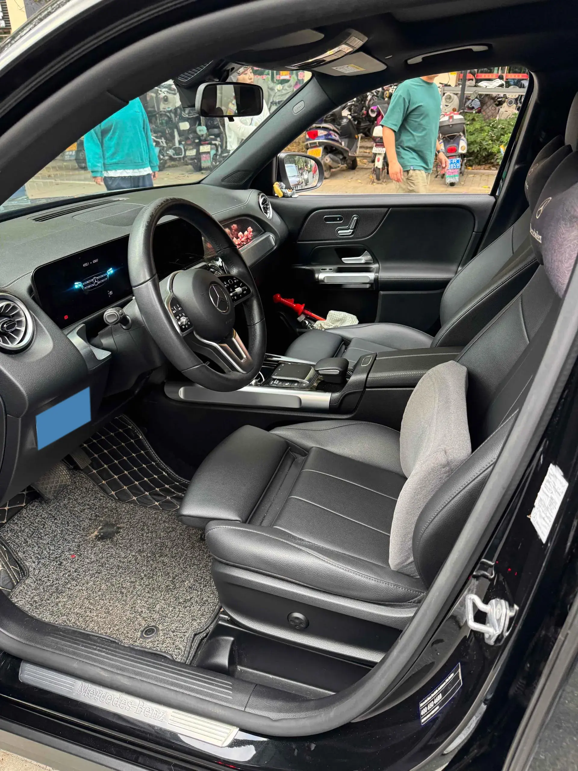 2021 MERCEDES-BENZ GLB thumbnail 2