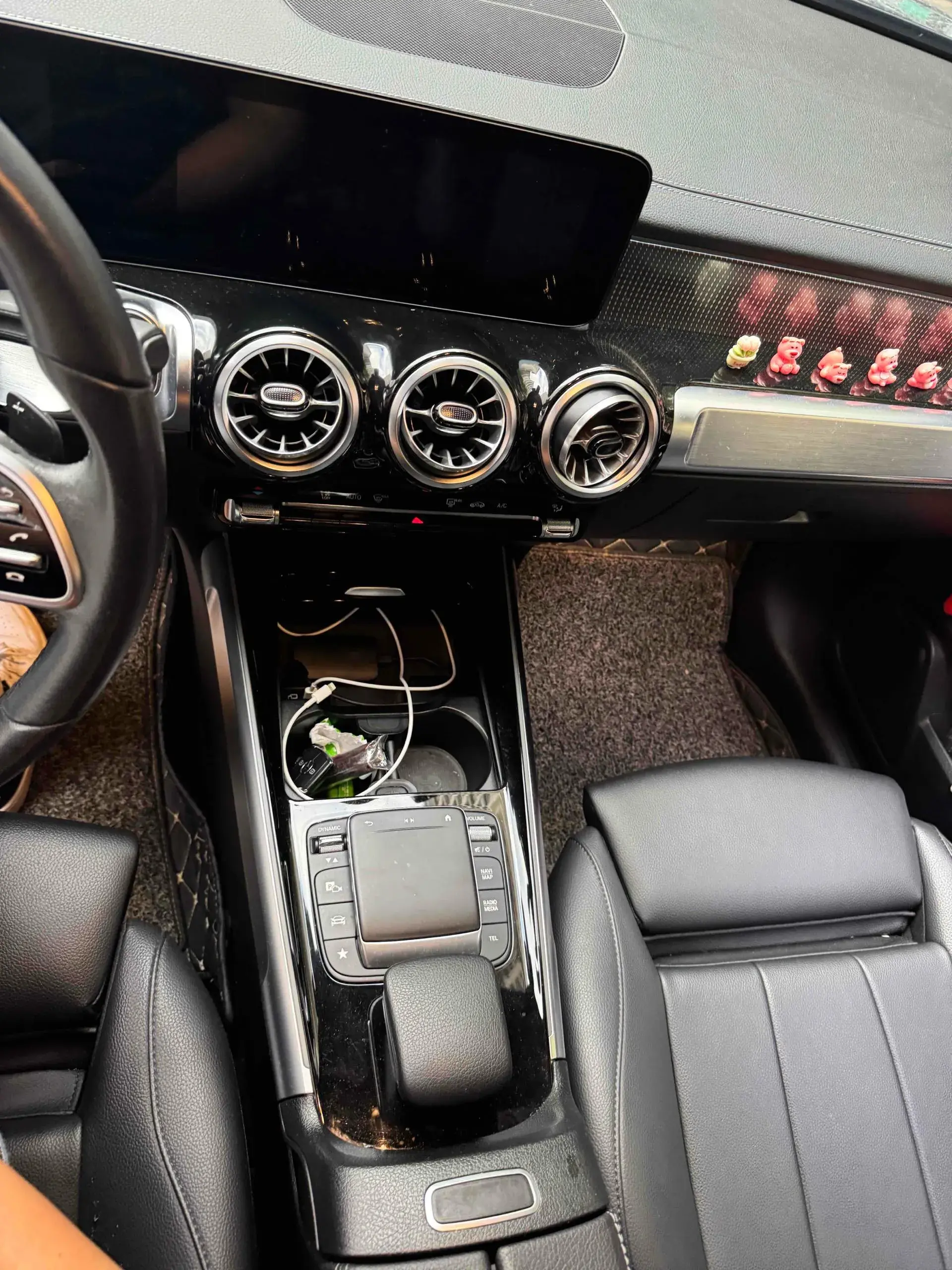 2021 MERCEDES-BENZ GLB thumbnail 4