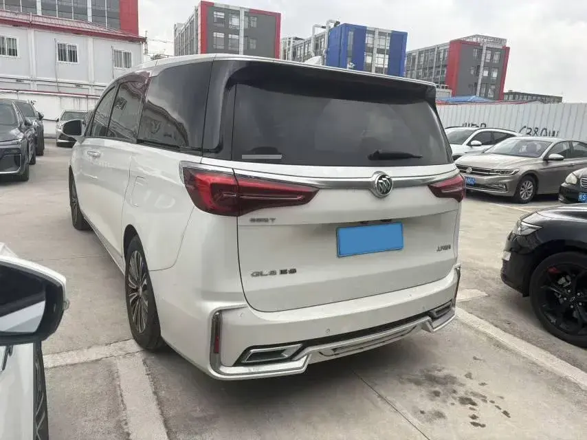 2021 BUICK GL8 thumbnail 3