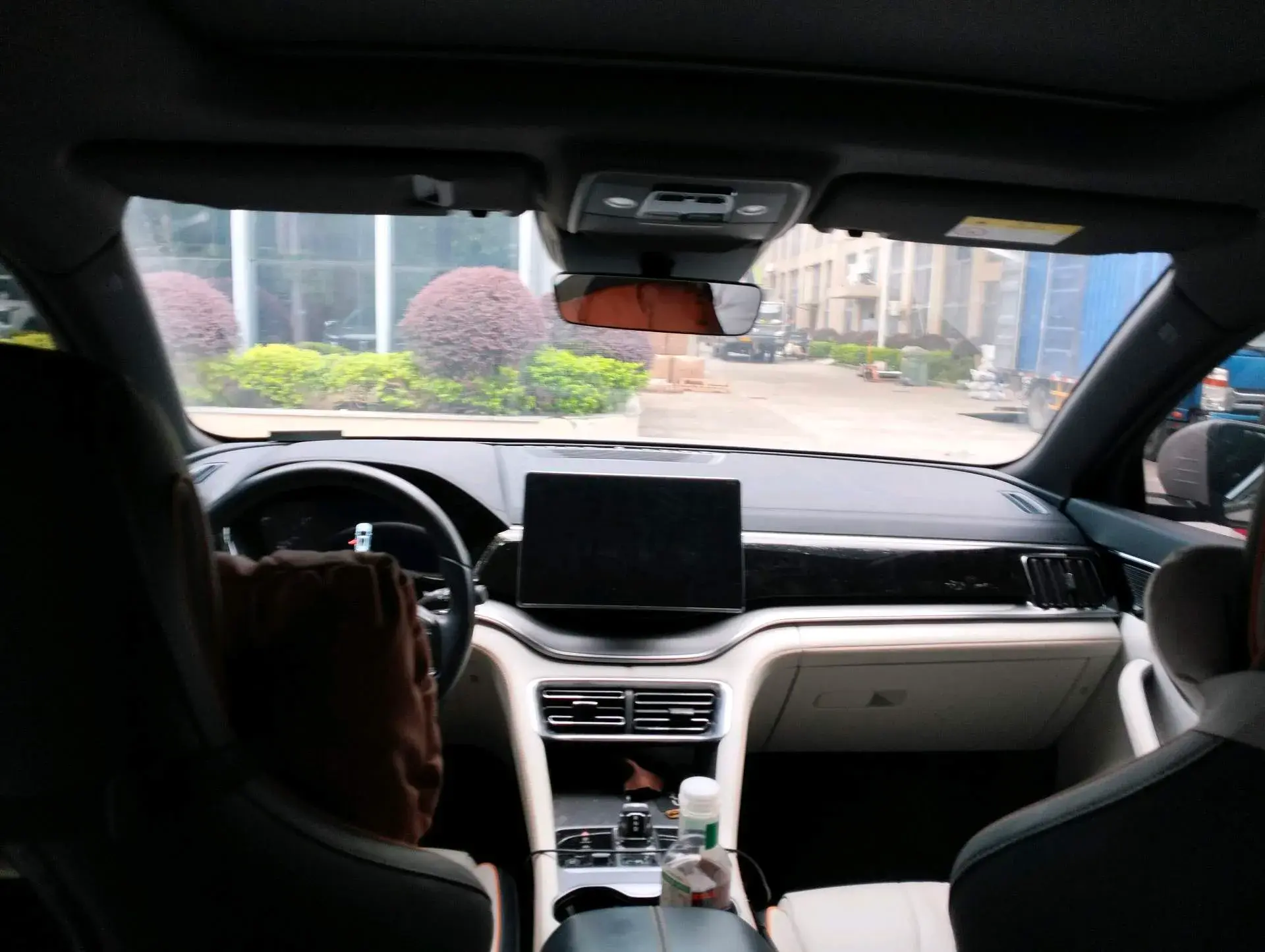 2024 BYD SONG thumbnail 4