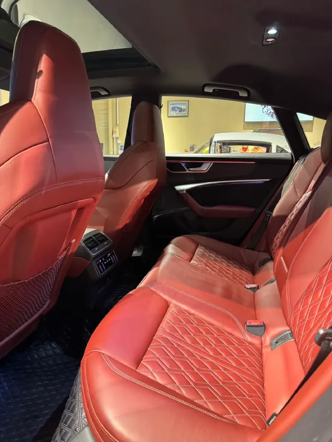 2020 Audi S7 2.9T 450HP V6 8AT,autocango,china used car exporter,china ev exporter,chinese used car exporter,chinese used ev exporter