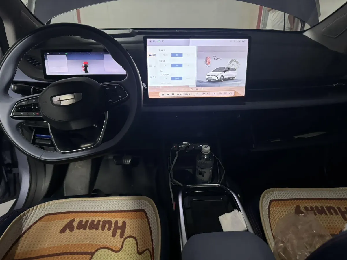 2022 Geometry M6 BEV 70KWH,autocango,china used car exporter,china ev exporter,chinese used car exporter,chinese used ev exporter