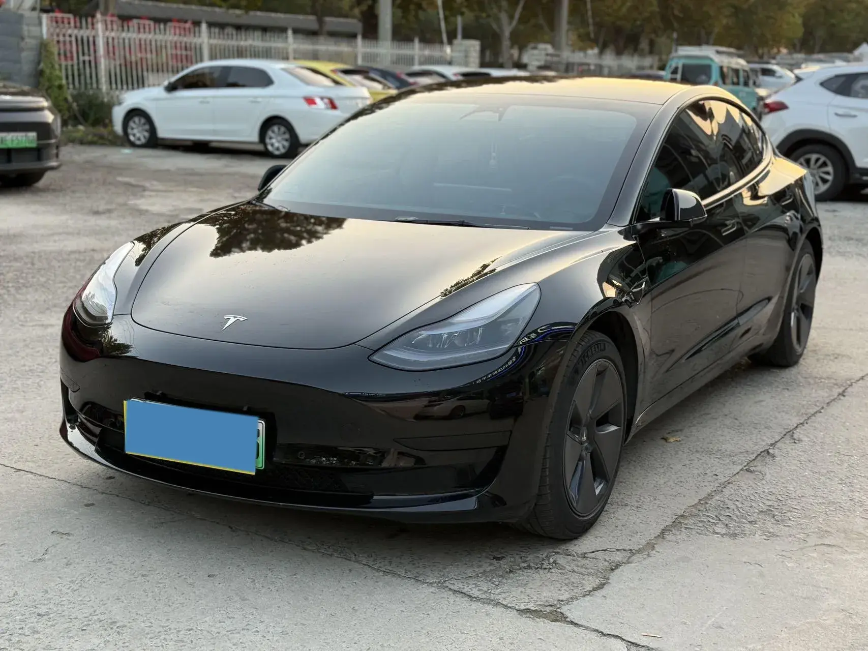2022 TESLA MODEL view 1