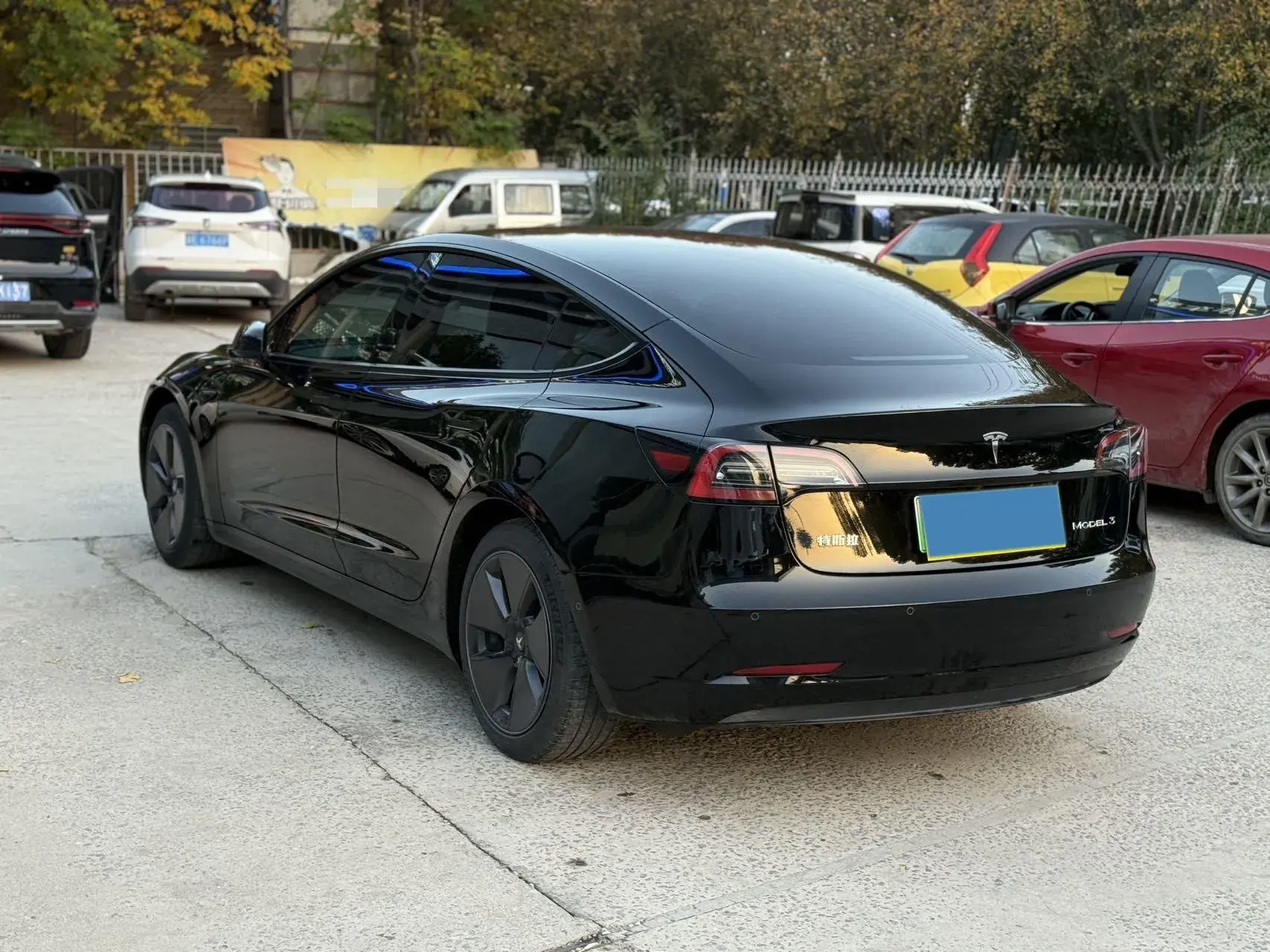 2022 TESLA MODEL thumbnail 4