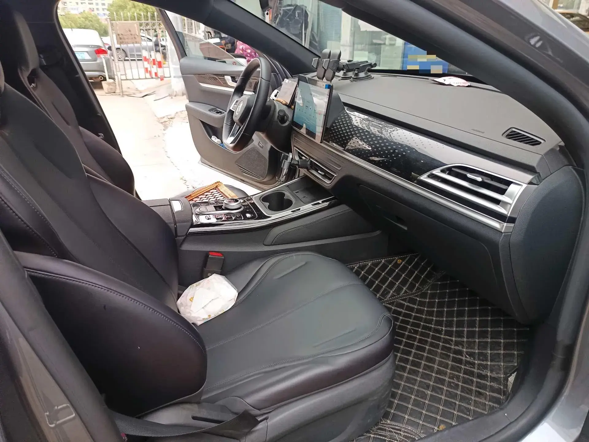 2023 BYD QIN thumbnail 4