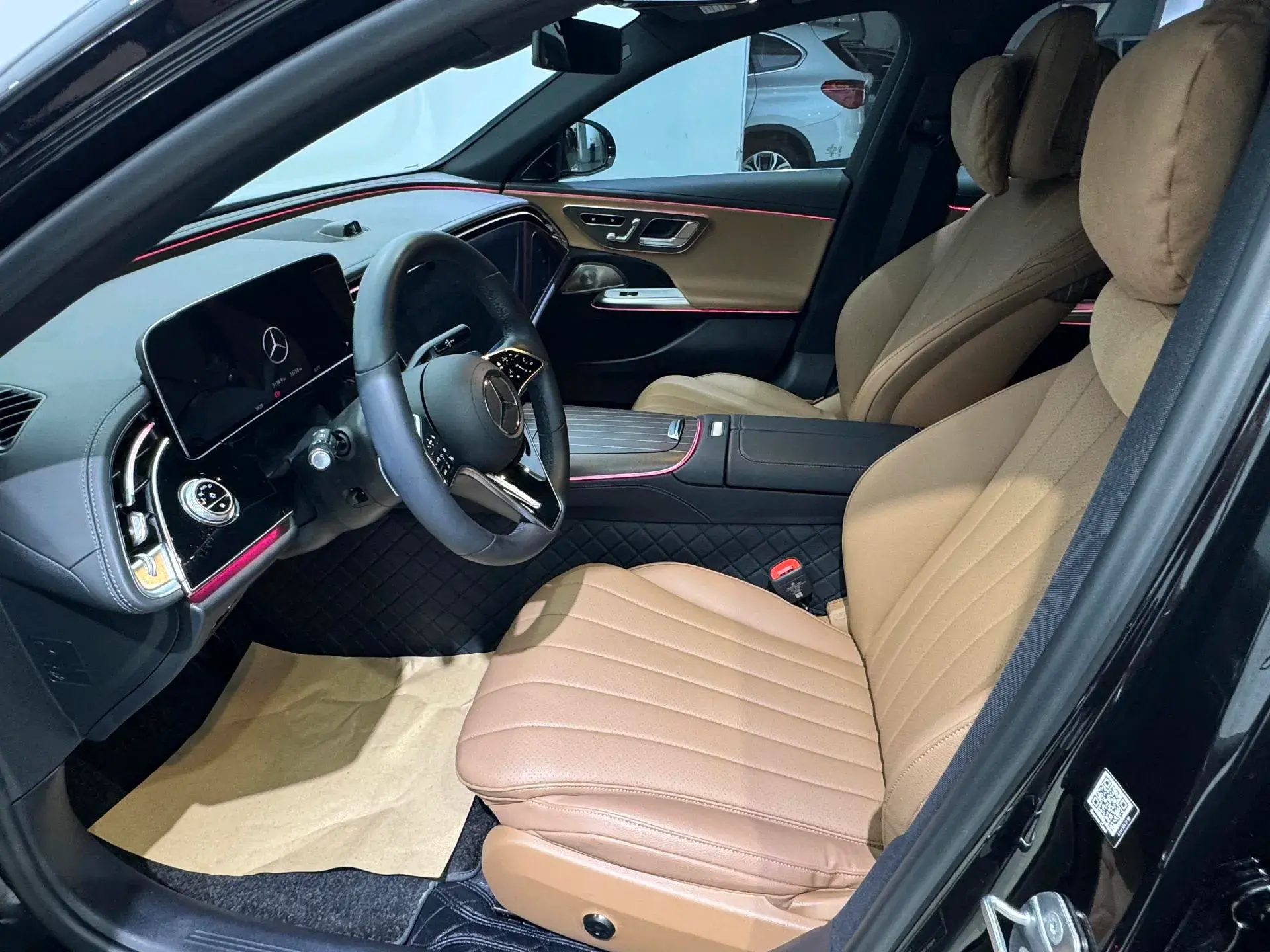 2024 MERCEDES-BENZ E thumbnail 2