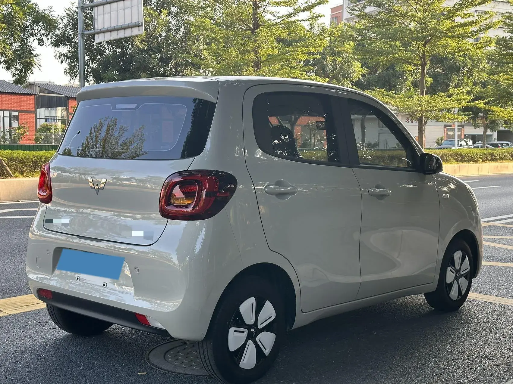 2025 WULING HONGGUANG thumbnail 4