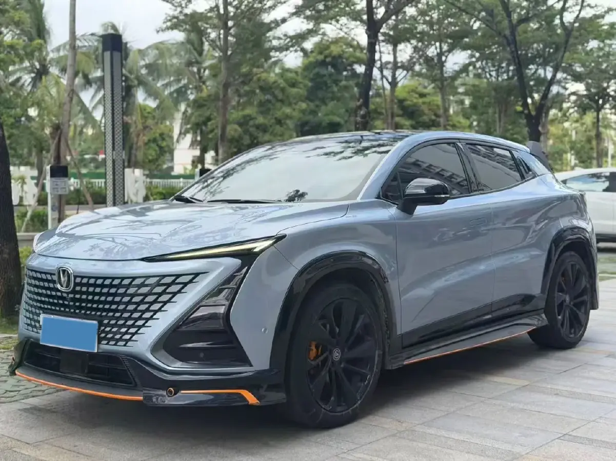 2022 ChangAn UNI-T 1.5T 188HP L4 7DCT