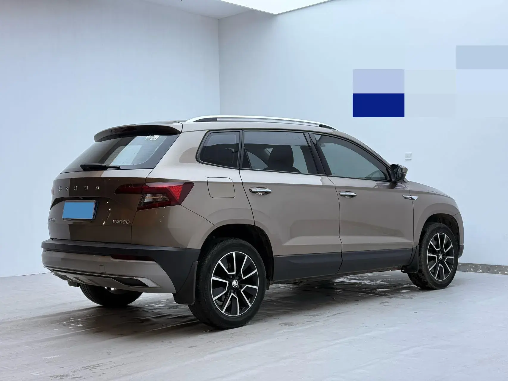 2021 SKODA KAROQ thumbnail 4