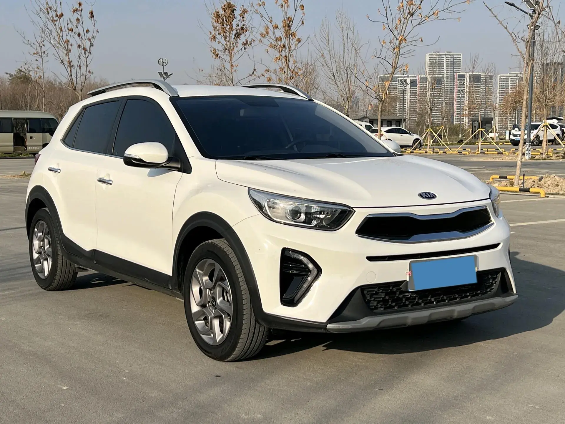 2019 KIA KX1 thumbnail 4