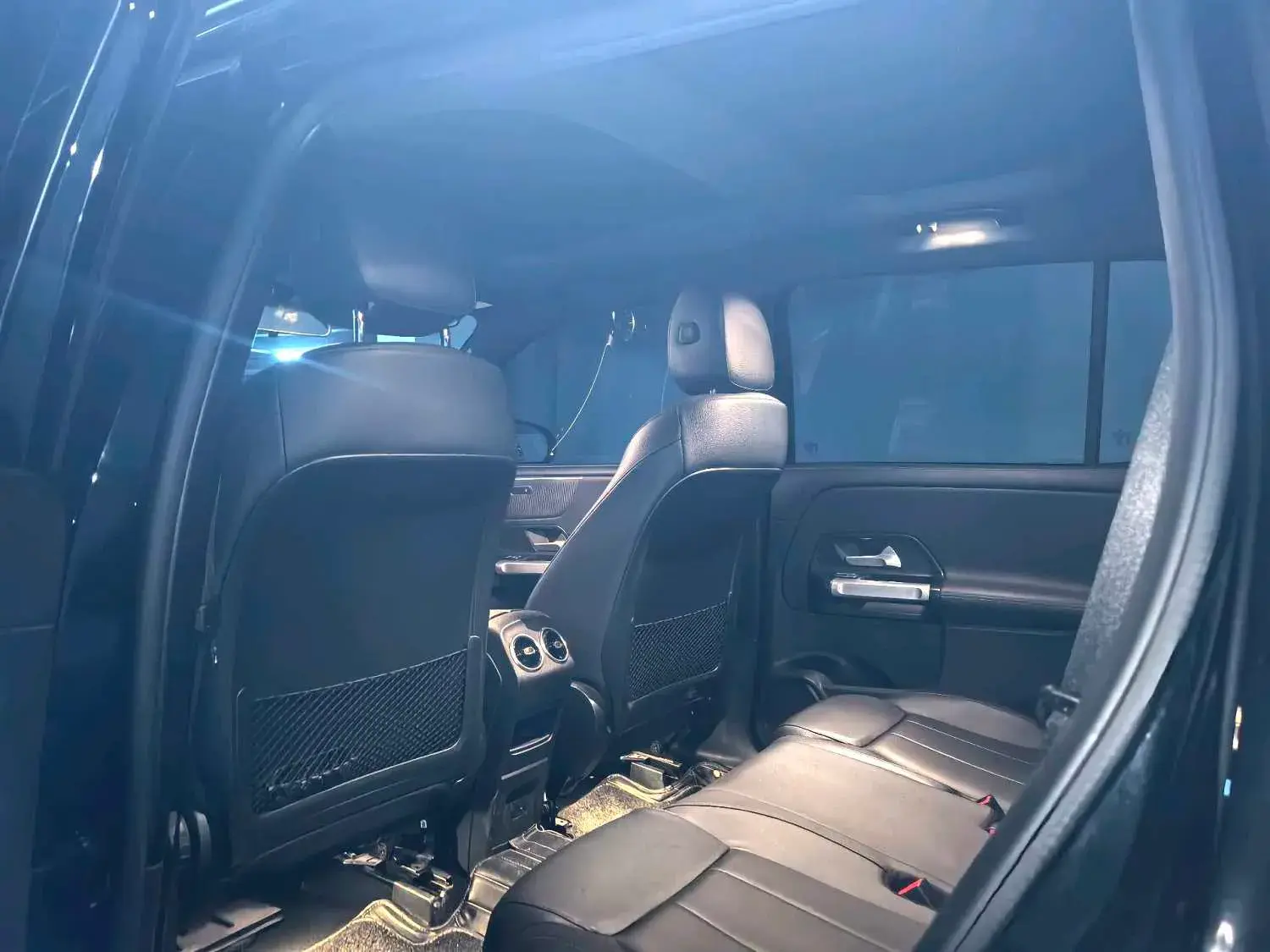 2022 MERCEDES-BENZ GLB thumbnail 3